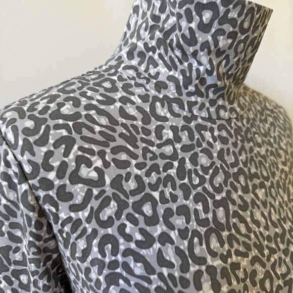 J MCLAUGHLIN NORA TOP TURTLENECK CHEETAH CASUAL CHIC TRANSITIONAL PIECE M - Picture 6 of 12